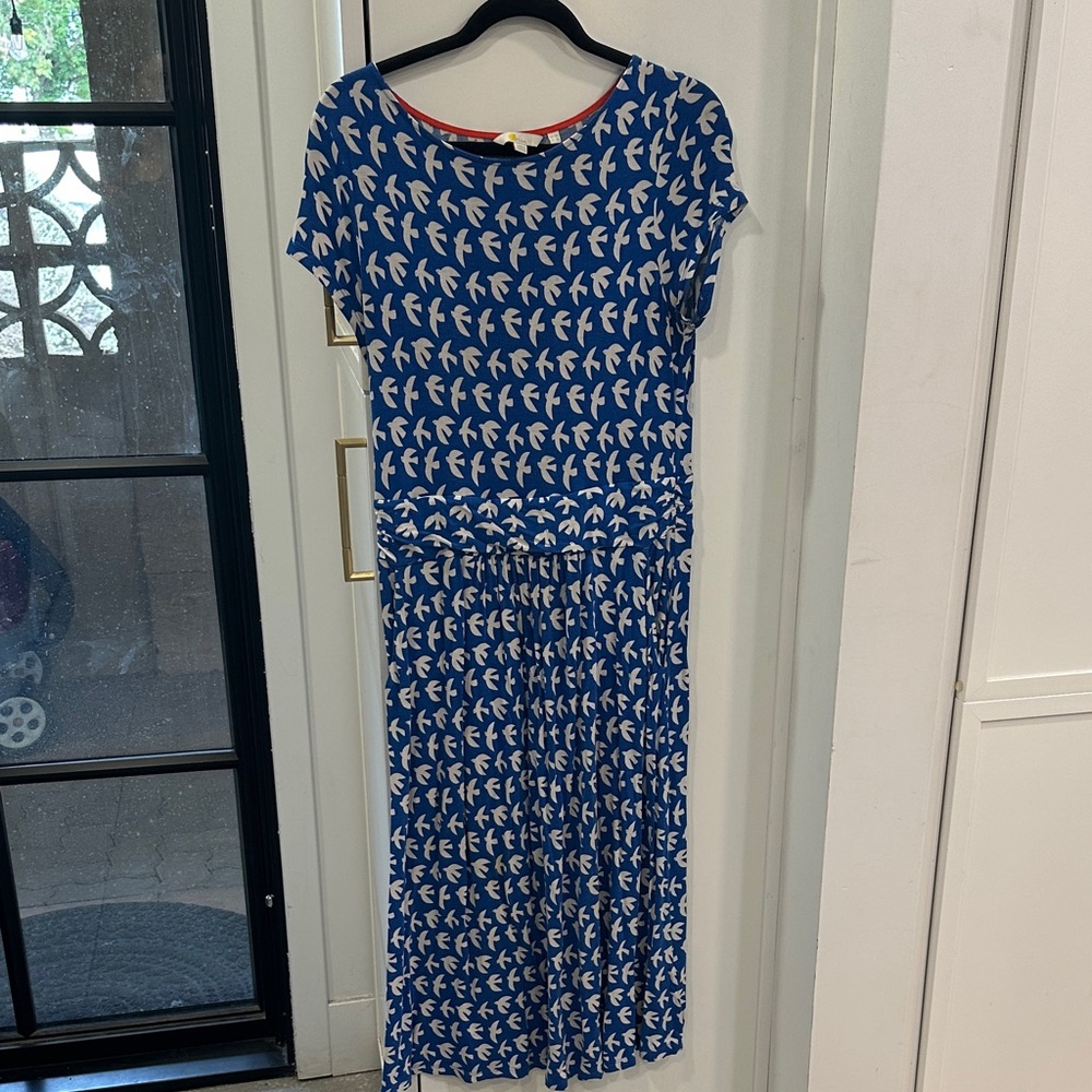 Boden Blue and White Bird-Print Maxi Dress